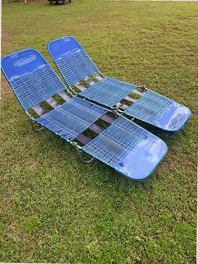 Retro Blue Foldable Reclining Metal Loungers, 2 count. Read Description